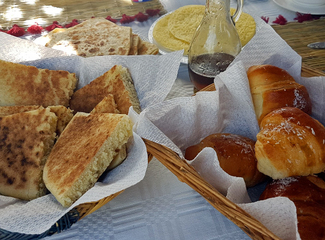 breads from sri lanka
