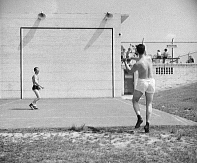 single wall handball game