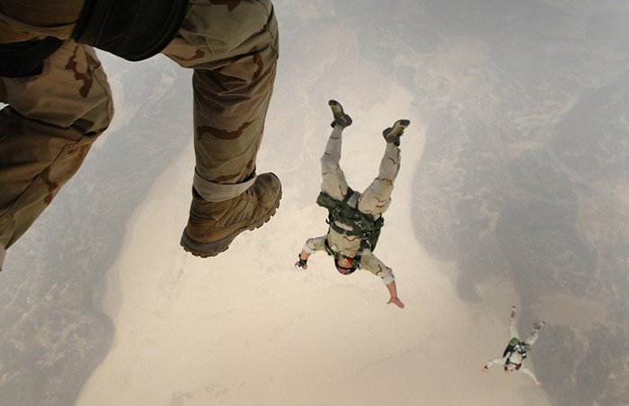 skydivers in freefall