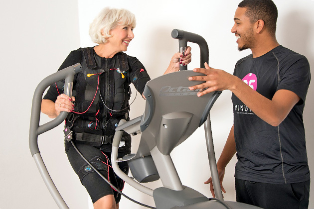 Bruce Protocol exercise stress testing on treadmill