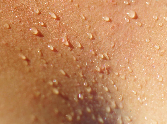 sweating skin